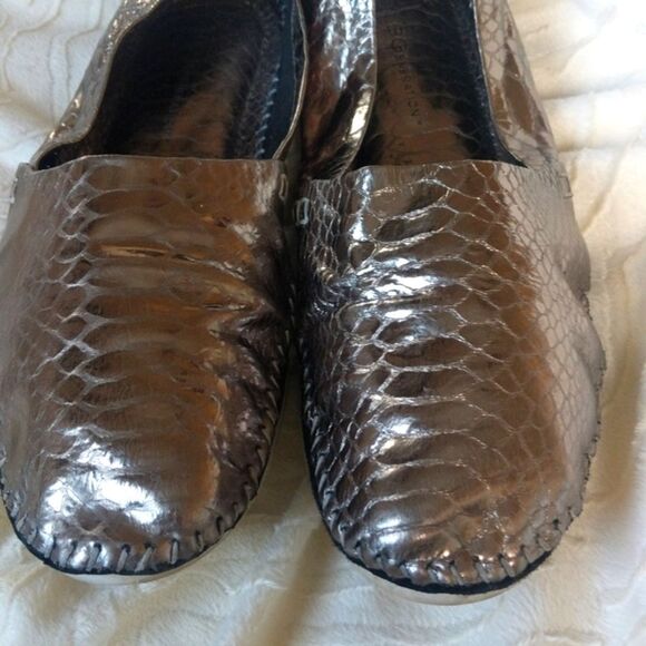 BCBG Xavier Flats Bronze Size 7.5 - Picture 7 of 16